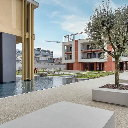 Limehome Park Towers Apartment